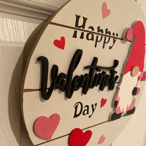 Valentines Day Gnome Wall Decor, Happy Valentines Day Gnome Wood Wall Sign - Picture 8 of 14